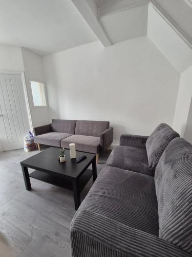 Work & Explore a Home near City in Toxteth