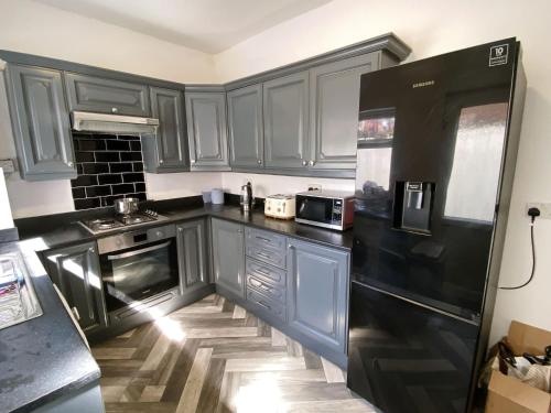 Huge Modern Room to Stay in Salford Samson Plab, Manchester (photo 4)