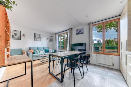 Spacious 1BR | Near City Center & Baby-Friendly!, Lyon (photo 11)