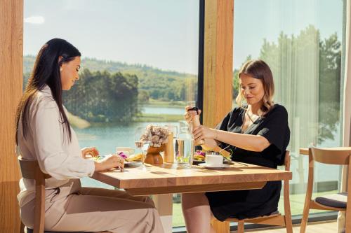 Restorāns, Tawerna Kaszubska in Ostrzyce