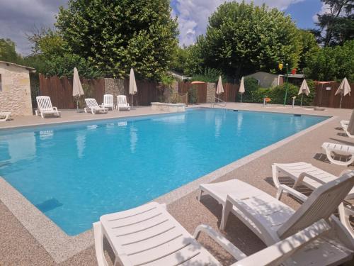 Peldbaseins, Clim, piscine, animations, concerts, jeux enfant in Saint-Antoine-de-Breuilh