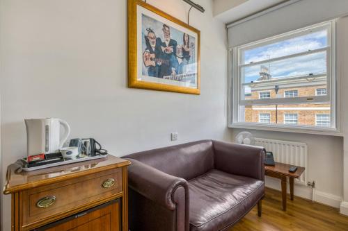 Opulence Boutique Hotel – London