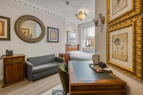 Opulence Boutique Hotel – London