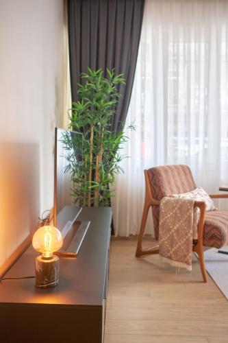 Cozy Oasis in Moda Steps to Seafront, Istanbul (photo 10)