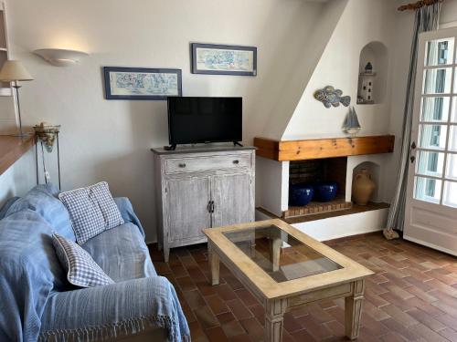 ES CASTELL 1 6 by SOM Menorca, Fornells (fotografie 5)