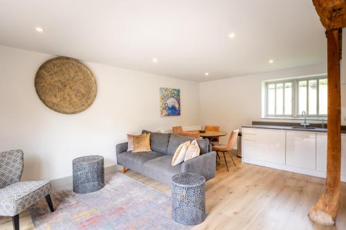 Kitchen, 1 & 2 bedroom Weaver's Cottages at Frame Farm in Benenden