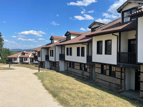 Viesnīcas āriene, GeshaHillPark villas 32 in Kostenkovtsi