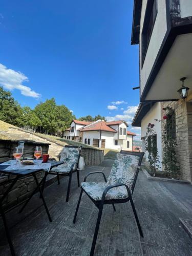 Iekārtas, GeshaHillPark villas 32 in Kostenkovtsi