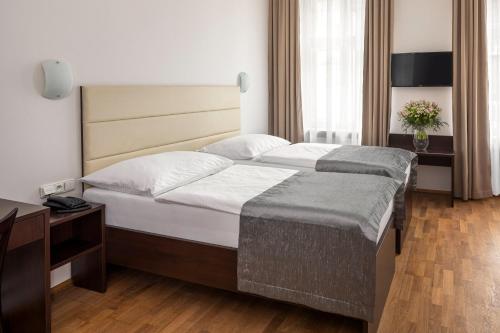 Hotel Trevi - image 9