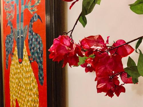 Thikana Delhi ( boutique bed and breakfast )