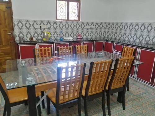 Meera Bayside Villas in Kalkudah