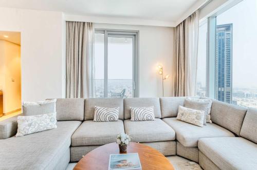 PVH - Forte Tower 1 - Opulent 2BR near Dubai Mall - image 6