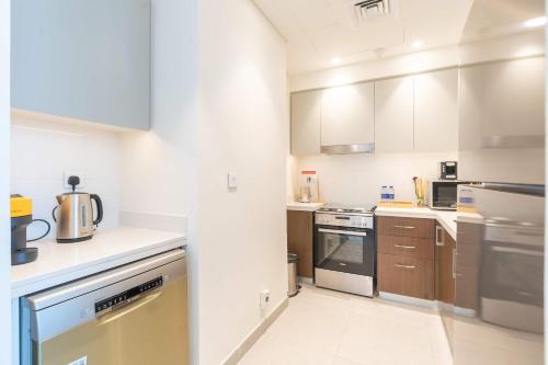 PVH - Forte Tower 1 - Opulent 2BR near Dubai Mall - main image