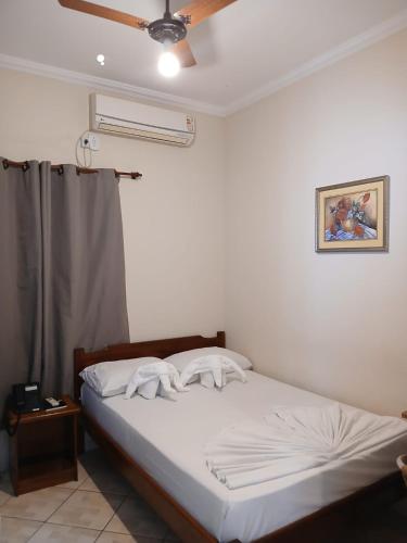 1 twin bed