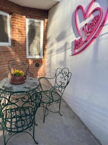 設施, Abu Rosa in 比利亞埃利薩