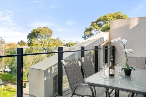 Luxury VIP 4-Bedroom Townhouse in Port Melbourne in 南墨爾本
