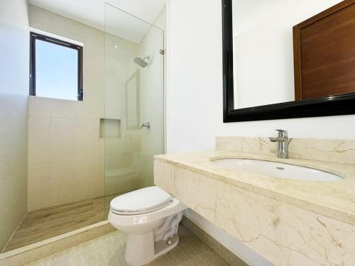 Situated on a beautiful quiet block overlooking the water, Cancún (fotografie 9)
