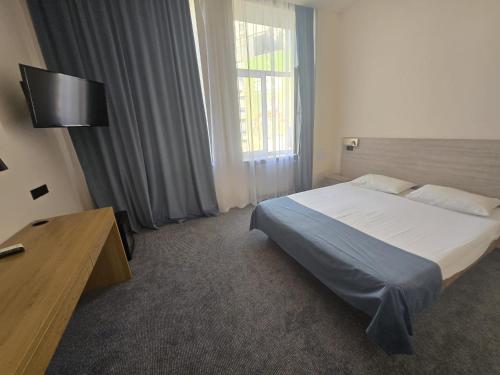 Hotel Astoria City Center - image 11