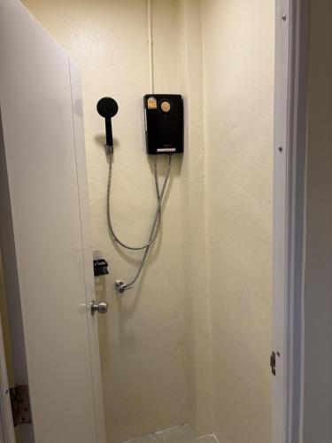 Nomad Yard Hostel - image 7