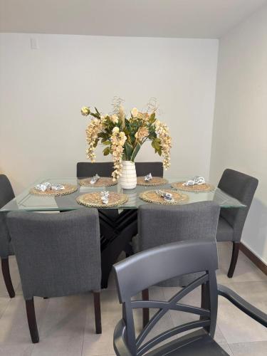 บริการและสิ่งอำนวยความสะดวก, Hermosa Casa en Tumbaco ! Cerca del aeropuerto de Quito y cerca de cumbaya ! in ตุมบาโก