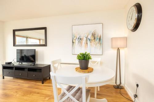 Modern 2 Bed - 8min to Grand Canal Dock Station, Dublin (zdjęcie 8)