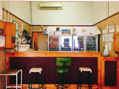 Meekatharra Hotel accommodation with food Option in Meekatharra