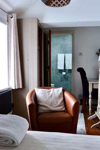 Blackstone Tavern at The Moorcock Inn chambre d'hôte Cornholme