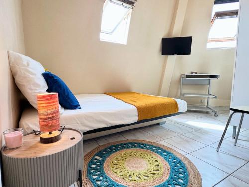 Charming Studio in Central Paris Near the Seine, Parigi