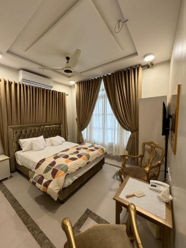 Imperial banquet and hotel near Sukkur repülőtér