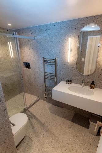 Cozy Paris Flat near Saint-Germain & Luxembourg Gardens - main image
