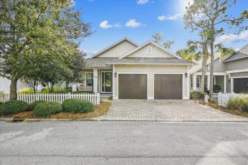 Willows Place by 30A Escapes image