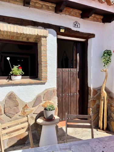 Cuevas de la Paz - Cave House Holidays in Castillejar