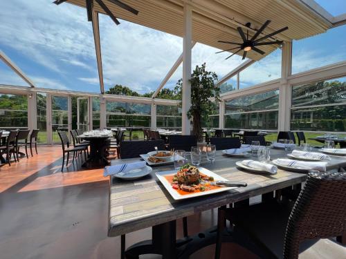 The Inn and Spa at East Wind - image 14
