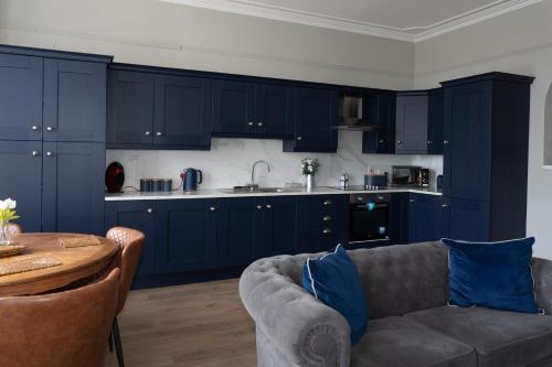 Fairway & Footpath Apartments Castle Place in Ardglass