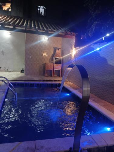 Úszómedence, Casa dos Pássaros (Casa dos Passaros) in Armacao dos Buzios