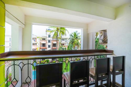 Skylight BnB E203 - 2BHK with pool walking distance to Candolim beach, Candolim (photo 9)