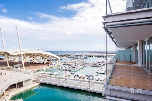 Waterfront Lux | 2BR | A/C| Parking By Tilo - image 2
