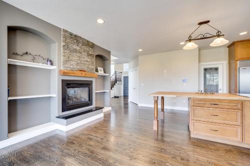 Backyard Oasis with Outdoor Kitchen! Moses Lake Home, Moses Lake (foto 9)
