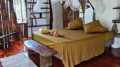 TAHITI ITI - Saltwater Family Huts in تيهوبو