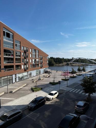 Great two bedrooms apartment with a private sauna and a sea view from the balcony close Helsinki center, Helsinky