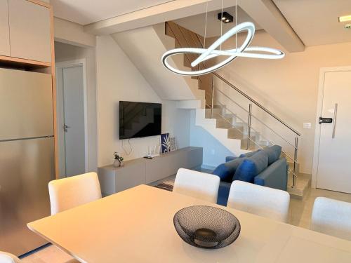 Apê Blue | 3 quartos | 800m do Costão do Santinho (Ape Blue | 3 quartos | 800m do Costao do Santinho) in Santinho Beach