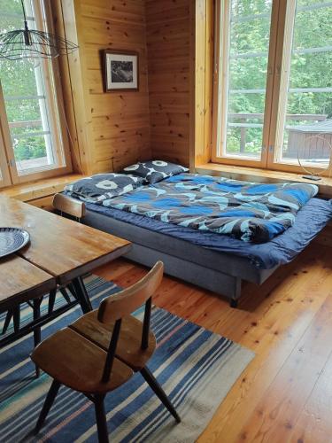 Lovely riverside cottage close to Tampere in Lempaala