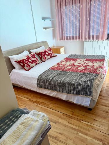 . City Square Apartment 1st floor