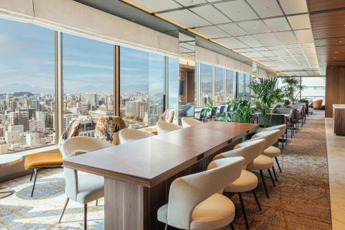 Létesítmények, ANA Crowne Plaza Hiroshima By IHG near Hirosimai Atombomba Kupola