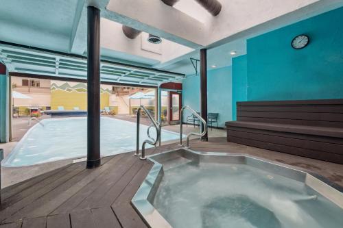 hotel photo