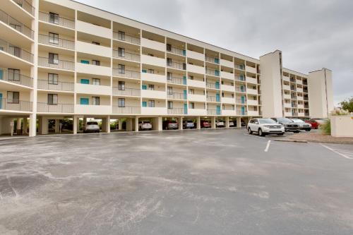 Sands Villa Resort Oceanfront Condo with Pool - image 12