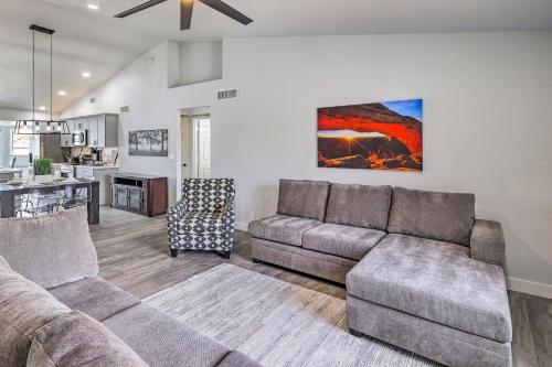 Group Getaway in Glendale < 1 Mi to Westgate! - Tap to explore photos
