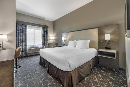 Best Western Plus Lawrenceburg - image 11