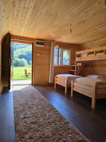 Ekoo katun Jezerca in Gusinje