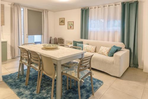 Villa Greif Pineta Apartment - image 3